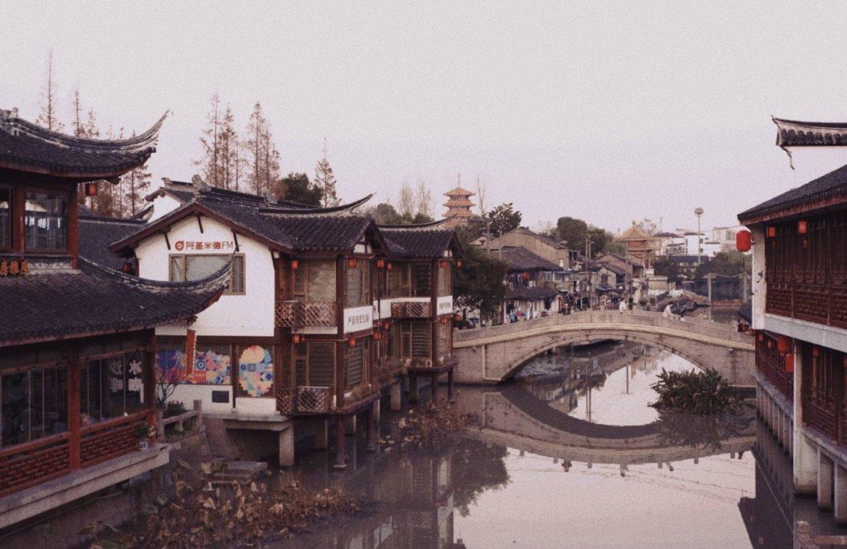 江西吉安市农业农村局一级调研员曾繁富主动投案
